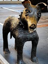 Larry La Trobe, Bronze dog in front of Melbourne Town Hall, City of Melbourne | Architecture by Pamela Irving Studio + Gallery