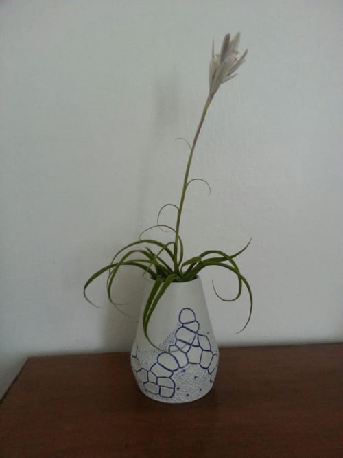 Cellular.Planter | Vases & Vessels by Seoul Sister Studio