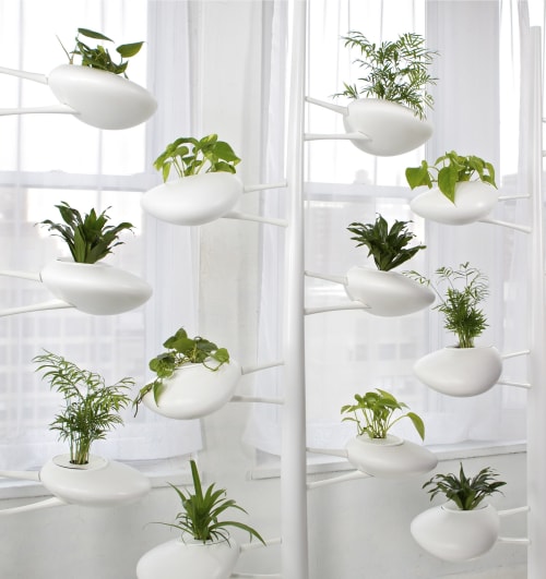 Hydroponic Vertical Garden | Planter in Vases & Vessels by Danielle Trofe Design