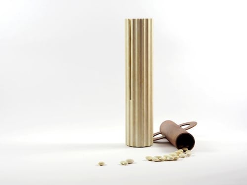 Colonne - alto | Vase in Vases & Vessels by gumdesign