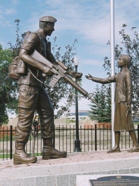 Peacekeepers Memorial | Public Sculptures by Don Begg / Studio West Bronze Foundry & Art Gallery