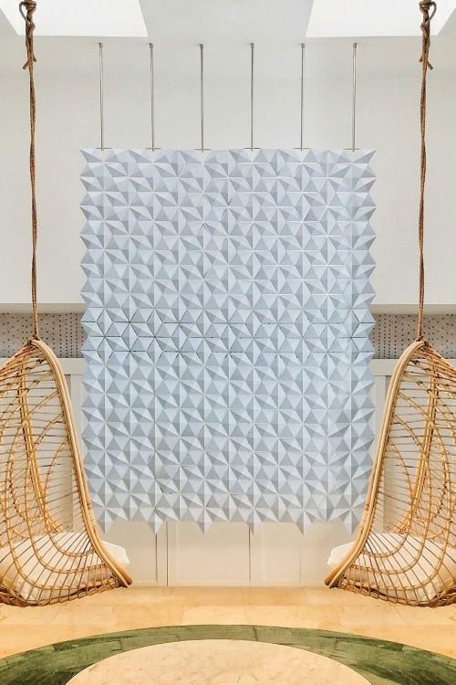 Facet hanging room divider 204 x 265cm | Decorative Objects by Bloomming, Bas van Leeuwen & Mireille Meijs