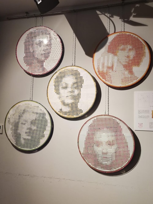 Dots portraits | Collage in Paintings by Paola Bazz | Barco Teatro in Padova