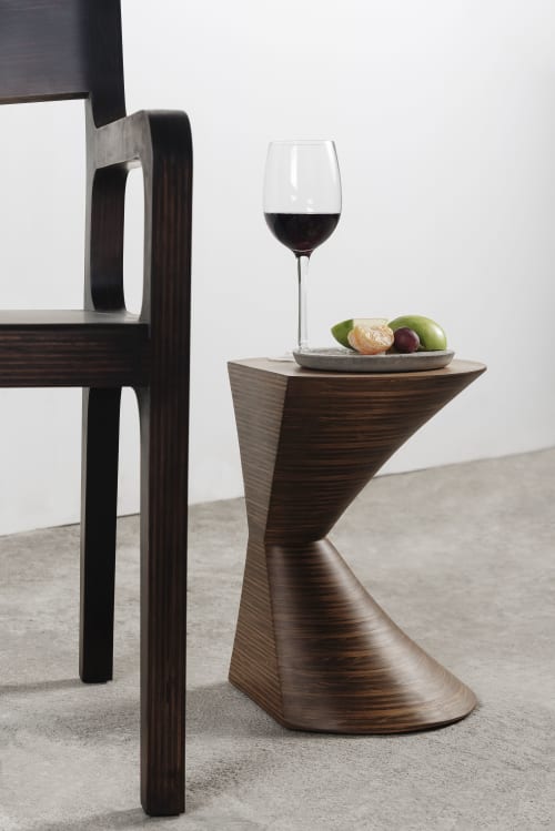 V Side Table