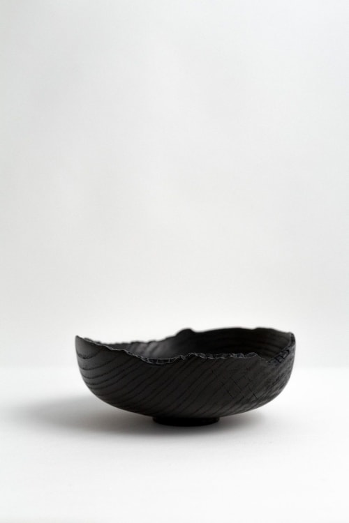 Wabi-sabi bowl in ash | Dinnerware by Whirl & Whittle