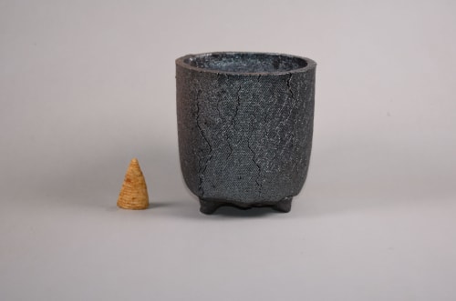 LLB-1g | Planter in Vases & Vessels by COM WORK STUDIO