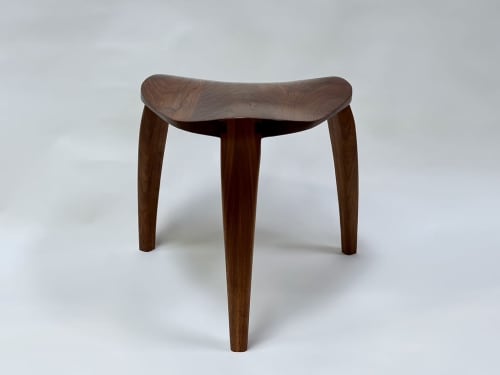 Sculpted/Artistic stool | Chairs by Wooden Imagination