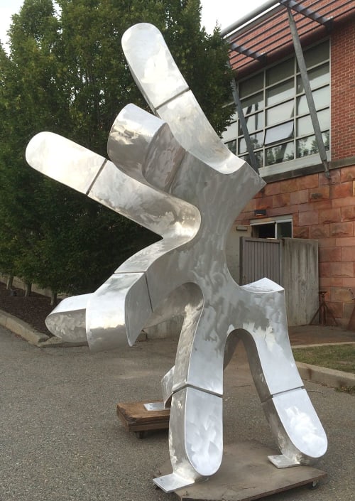 Split Decision | Public Sculptures by Hansel3D, LLC