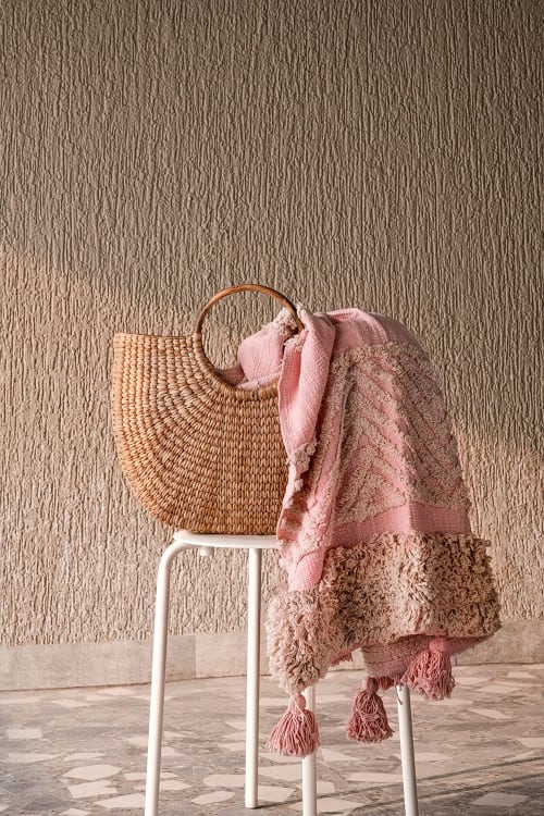 Desert Rose Tufted Throw, Pink & White | Linens & Bedding by Casa Amarosa