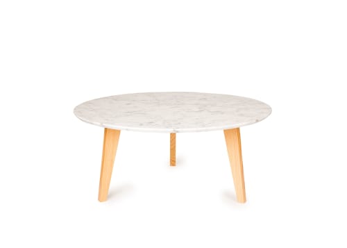 LUNA coffee table | Tables by SHIPWAY living design