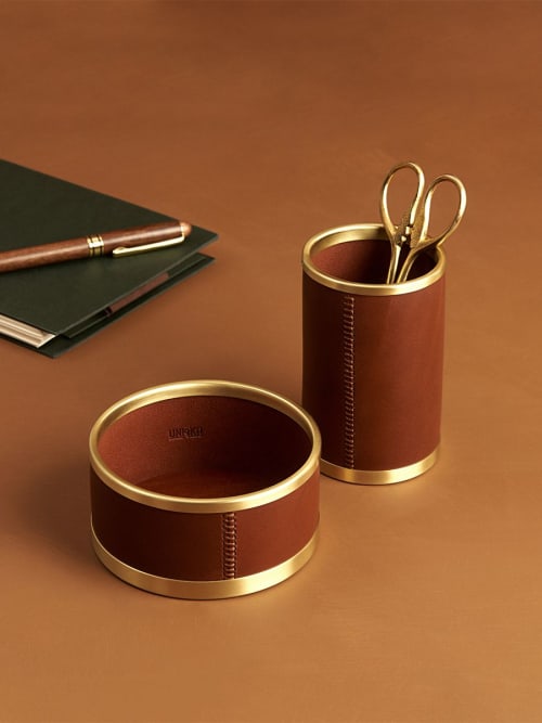 Alyans | Decorative Box in Decorative Objects by Uniqka