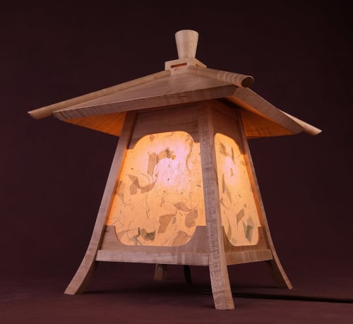 Japanese Lamp / Lantern In Curly Maple Wood -"Kodama" | Table Lamp in Lamps by Studio Straylight