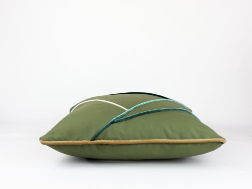 BOTANICA COLLECTION - BOTANICA D4 cushion | Pillows by EBOliving