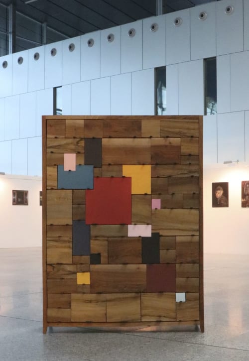 Kandinski | Cabinet in Storage by Inazio Abrao