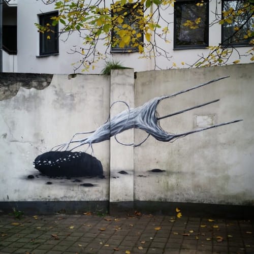 Baum der Stille | Street Murals by David Stegmann | Pretty Portal - Galerie für Urban Contemporary Art und Streetart in Düsseldorf