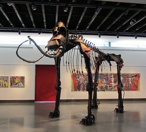 Columbia Mammoth Skeleton for Moses Lake Museum and Art Center | Sculptures by Jud Turner