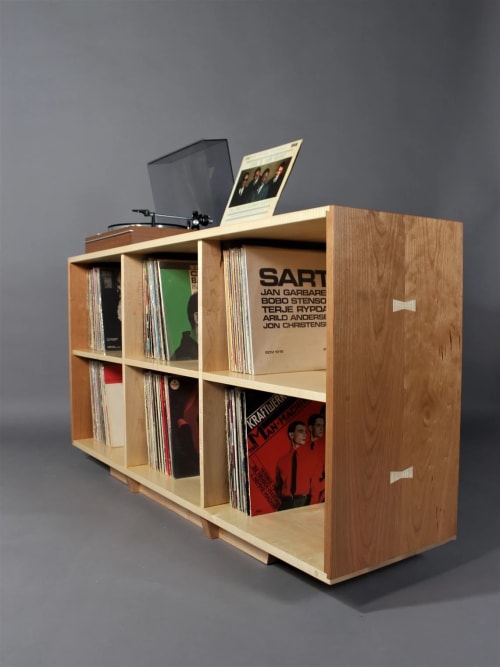 Solid hard maple and cherry record vinyl case bookcase | Storage by GideonRettichWoodworker