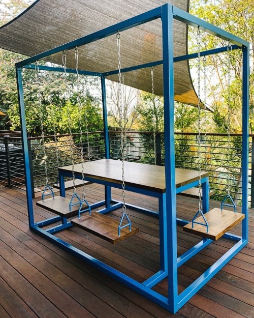 Blue 6-Seater SwingTable with Walnut | Picnic Table in Tables by SwingTables