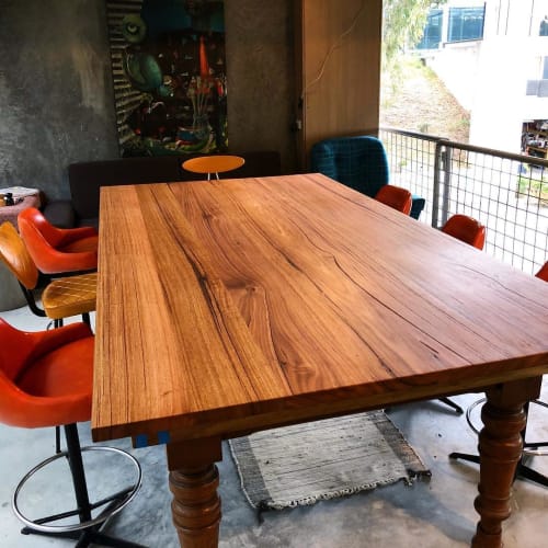 Messmate Table | Tables by Aaron Pitt | Mount Towrong Vineyard in Mount Macedon