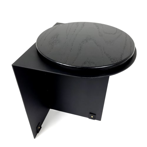The "DOT dot" Minimalist Multifunctional Stool | Furniture by Ooak Design Inc.