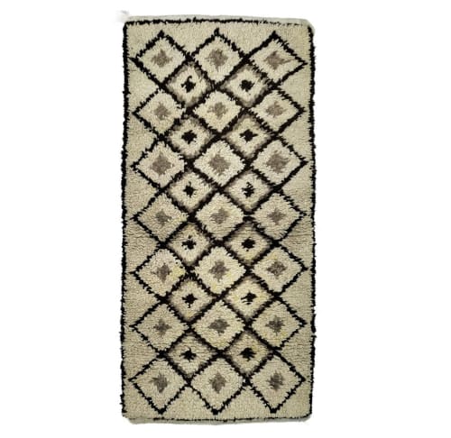 Vintage Moroccan Rug 2.6/6.0 ft - Hand-Tufted Artistry for T | Rugs by Marrakesh Decor