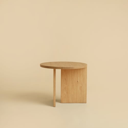 Round Side Table in Solid Oak - KUME Series by Lebanto | Tables by Lebanto