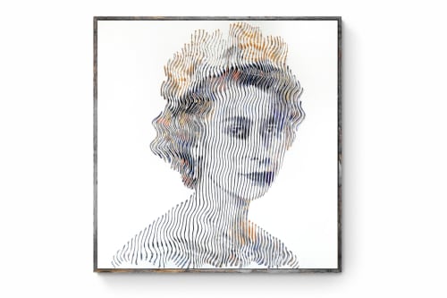 the Queen Elisabeth 2 | Wall Sculpture in Wall Hangings by Virginie SCHROEDER