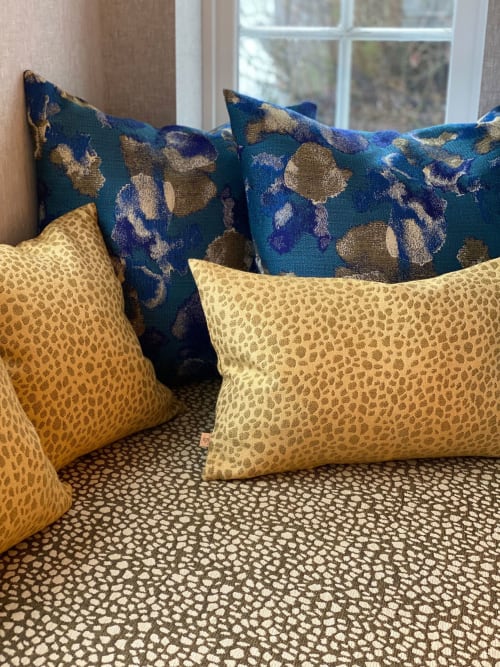 Daybed in Plesner Patterns wool upholstery | Linens & Bedding by Plesner Patterns
