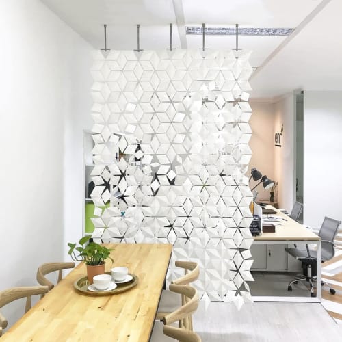 Facet hanging room divider 170 x 246cm | Decorative Objects by Bloomming, Bas van Leeuwen & Mireille Meijs