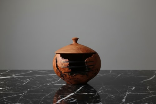 Apple Root & Rosewood Lidded Vessel | Decorative Bowl in Decorative Objects by Holzkunst Samuel Meisinger