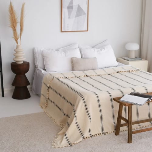 Cream With Black Striped Cotton Throw Blanket Bed Spread by