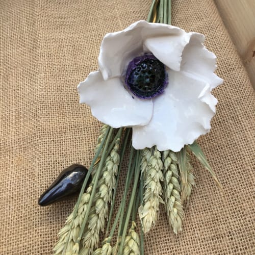 White poppy arrangement | Plants & Flowers by Park Ceramics and Gifts by Amanda Westbury