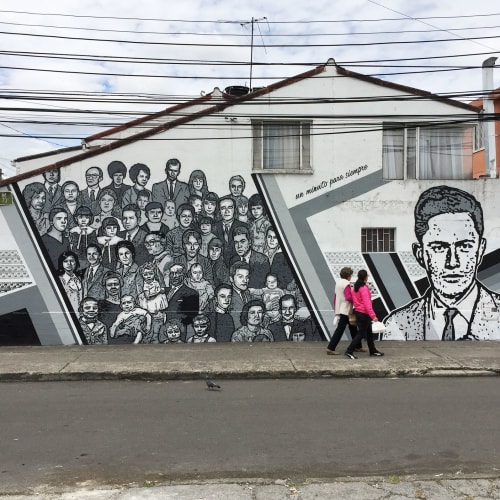 Un minuto para siempre / A minute for ever | Street Murals by DjLu / Juegasiempre