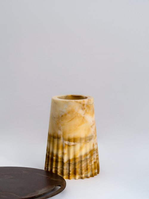 Fondamenta - alto | Serving Tray in Serveware by gumdesign