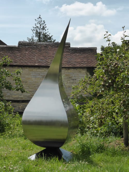 Square pear | Sculptures by Richard Cresswell