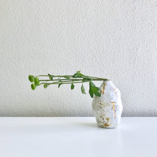 Fin Vase, Wind Vase, Gold & Iron Scratch Bottle | Sculptures by AKIKO TSUJI