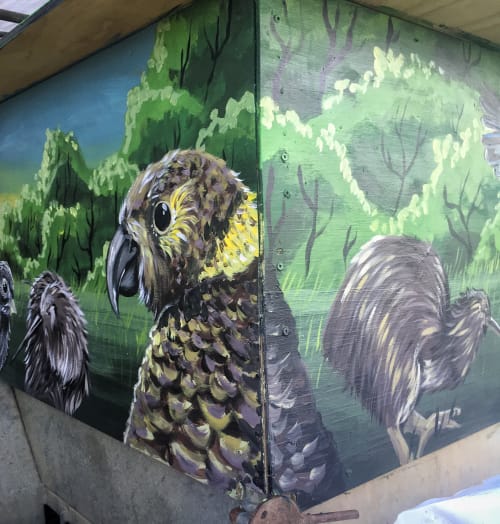 Whakaupoko landcare. D.O.C. trailer, birds of nz | Murals by Manabell