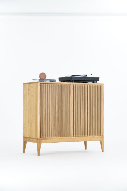 TONN HIGH 101 Record player stand, vinyl record storage oak | Storage by Mo Woodwork | Stalowa Wola in Stalowa Wola