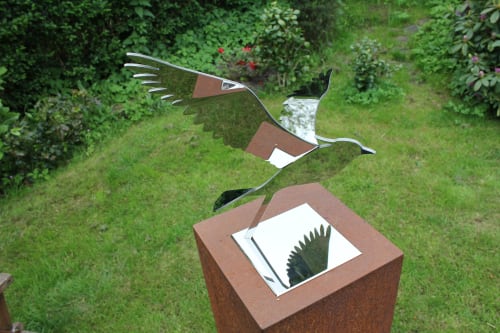 Pewit Stainless Steel Sculpture Of A Pewit | Public Sculptures by Jeroen Stok