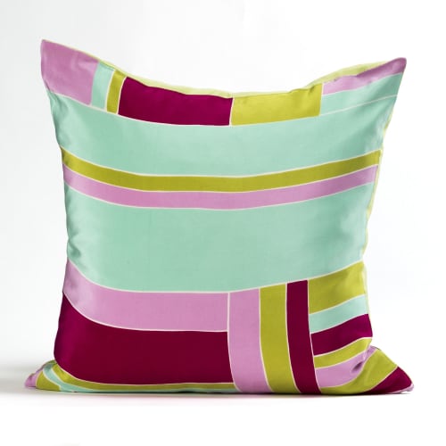Double "Dots" screen-printed 100% silk cushion cover | Pillows by Natalia Lumbreras