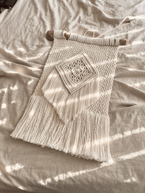 DIAMANTE | Contemporary Macrame Wall Hanging | Wall Hangings by Ana Salazar Atelier