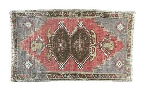 Vintage Turkish rug doormat | 1.7 x 2.8 | Small Rug in Rugs by Vintage Loomz