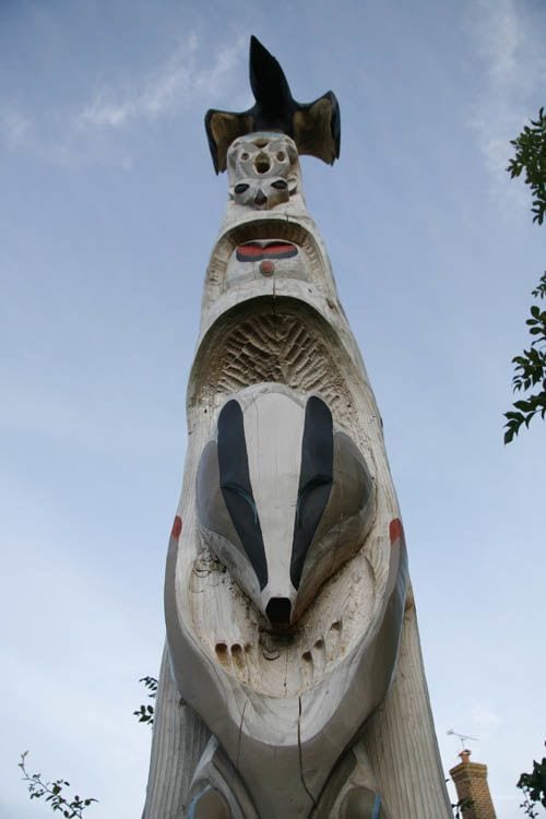 Totem | Public Sculptures by Mike Chapman