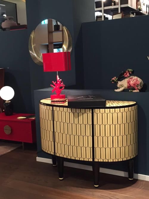 The Sheik | Furniture by Scarlet Splendour | roomdresser GmbH in Zürich
