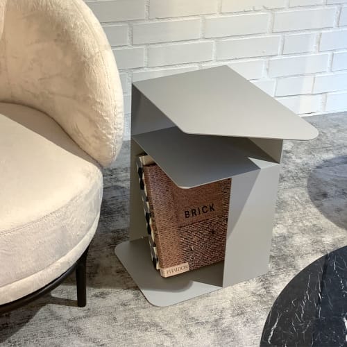 om26 Grey aluminium sidetable, endtable, bedtable | Side Table in Tables by olivier moravik