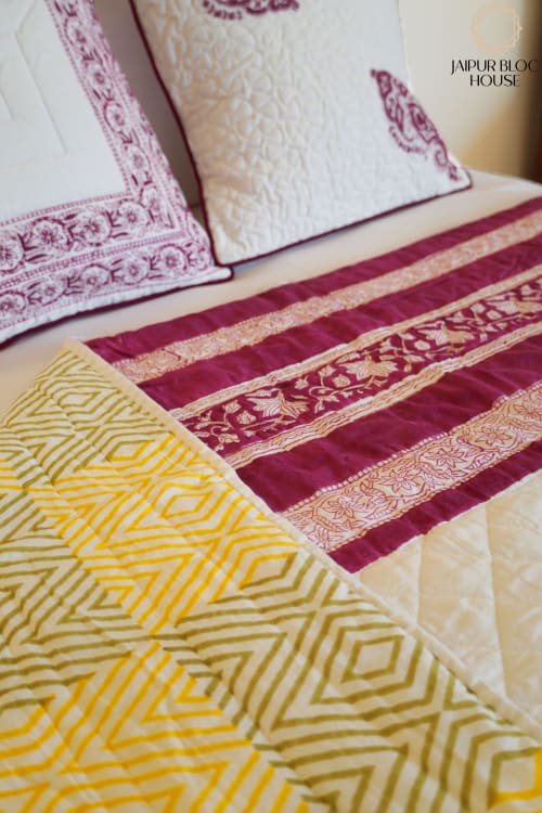 Maroon Statement Single Quilt | Linens & Bedding by Jaipur Bloc House