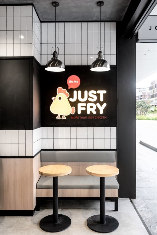 Just Fry Waterloo, Restaurants, Interior Design