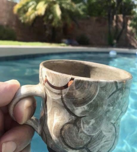 Stoneware mug | Cups by Sam Chung