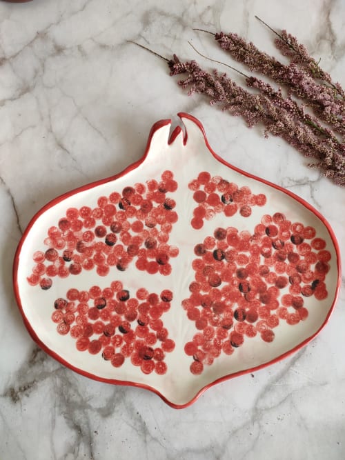 Pomegranate platter 30 cm | Serveware by Federica Massimi Ceramics