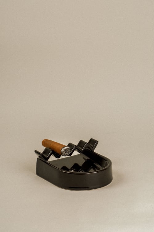 Zig Zag ashtray | Tableware by Algo Studio